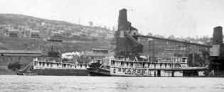 Steamer BEACON photo from collection of William Fels